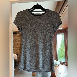Rag & Bone Gray tshirt